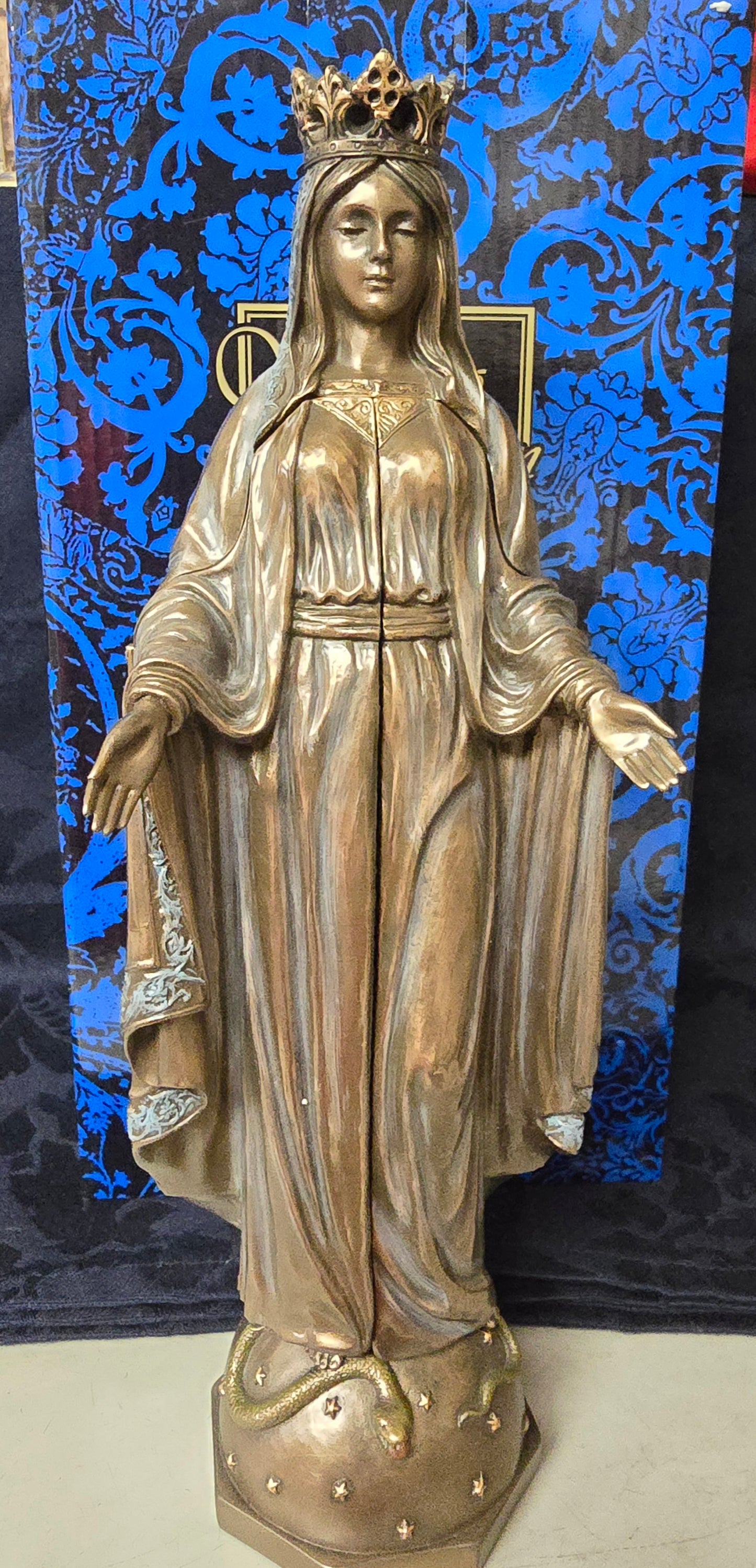 SR-75630 - 11" Our Lady of Sorrows Triptych