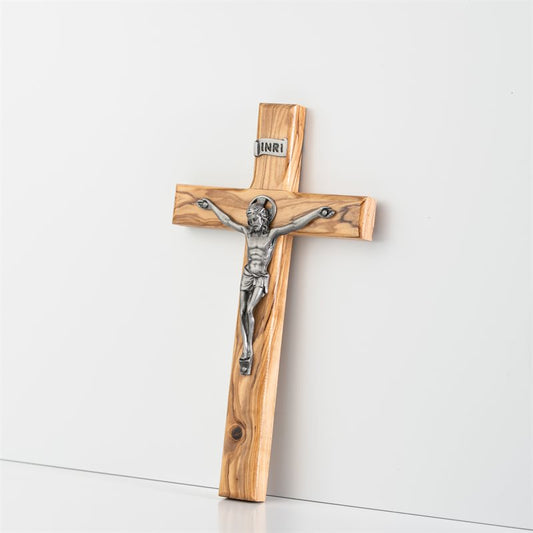 11SCA - Crucifix with Pewter Corpus