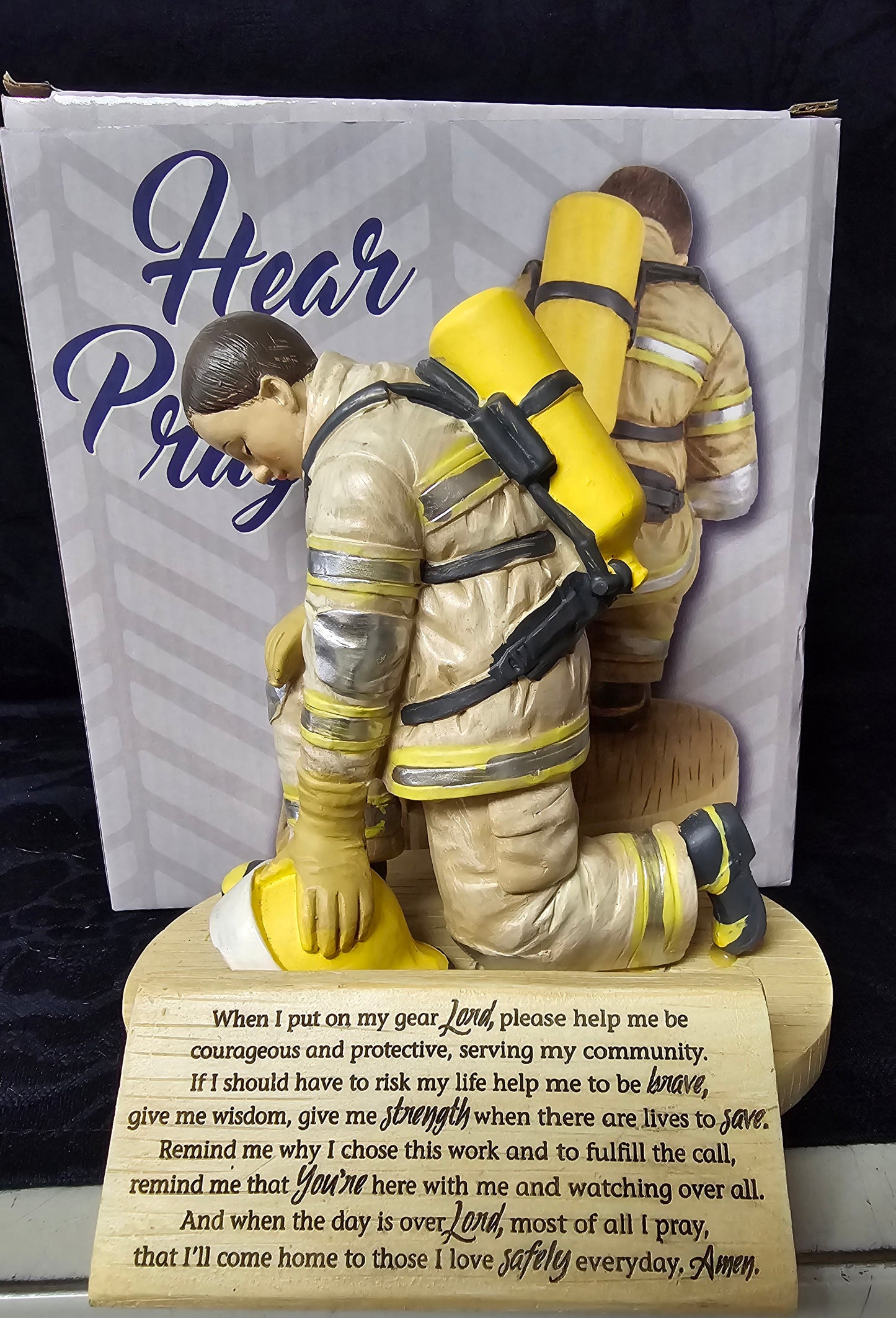 Fire Fighter - Statue