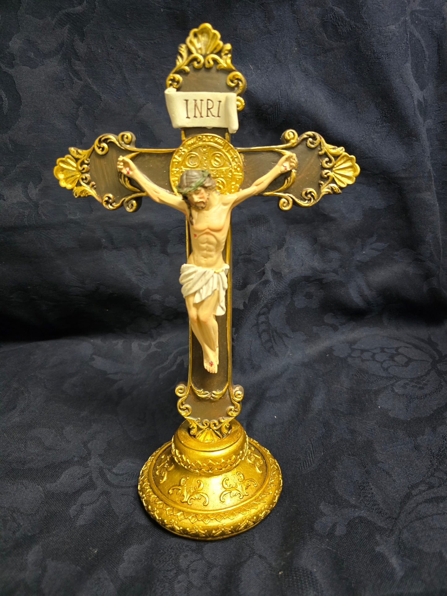 Crucifix - 12" St. Benedict